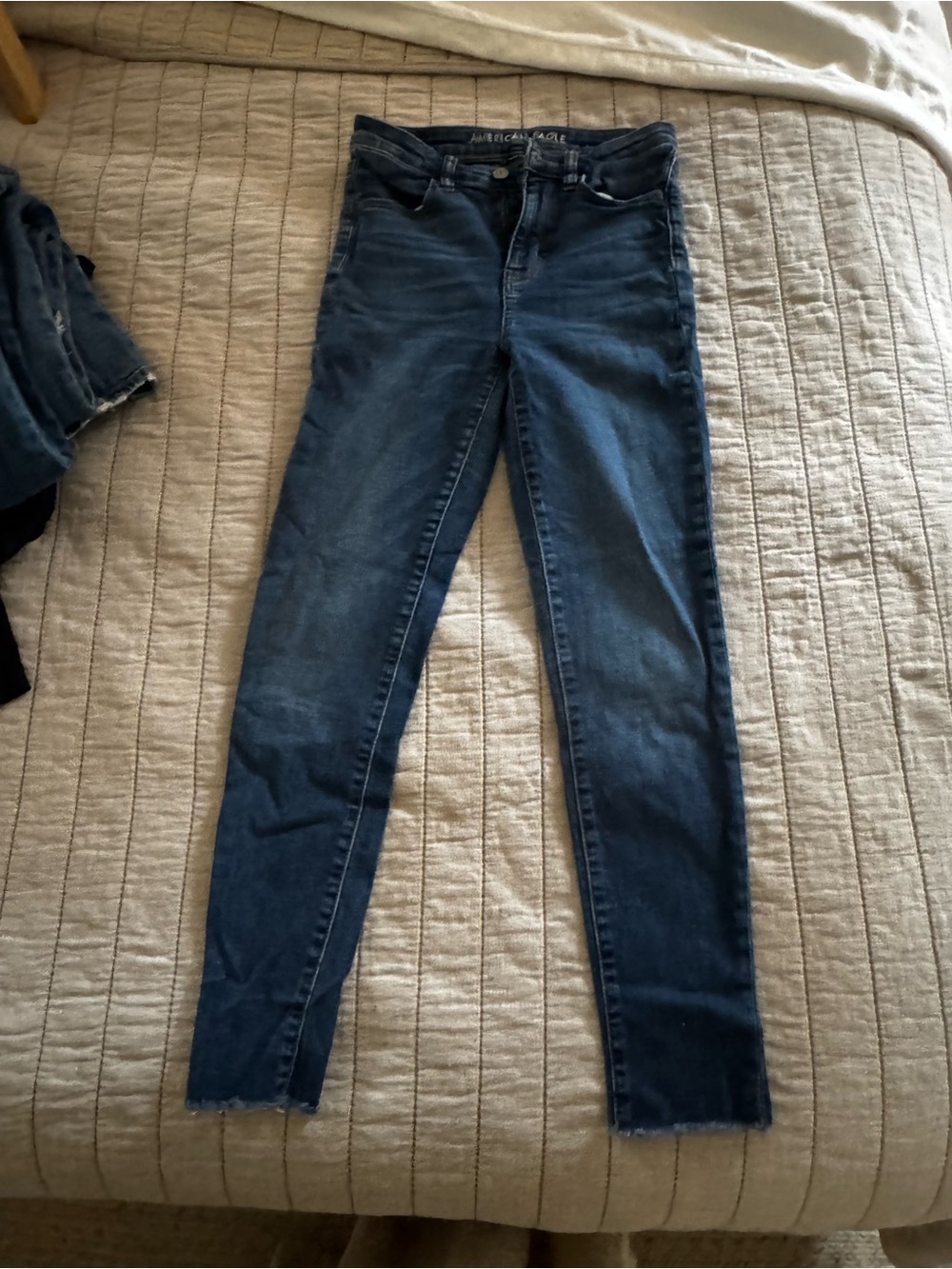 American Eagle Outfitters Dark Wash Super Stretch Skinny Jeans